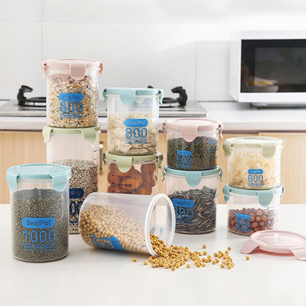 Creative transparent plastic card deduction can seal the nuts dry…