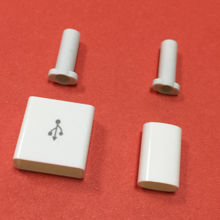 5S苹果i5/6充电数据线外壳 6S塑胶插头外壳套料生产工厂