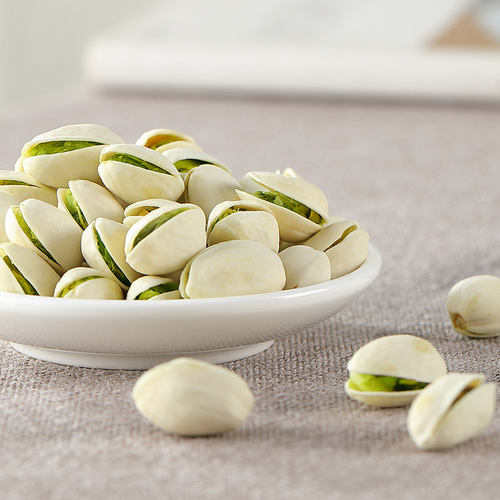 Kefan original open pistachios 108g/bag casual snacks salt-baked nuts roasted seeds and dried fruits wholesale