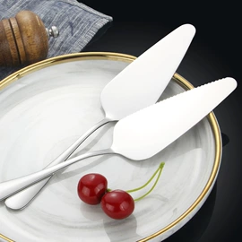 勺、调羹;烹饪勺铲;网漏、油格