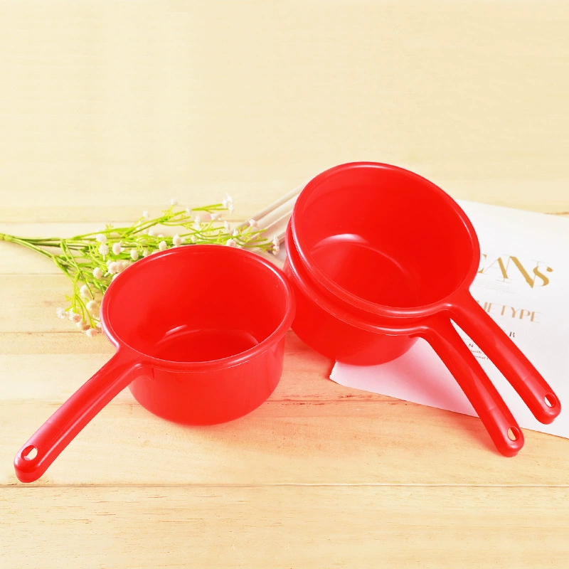 Пластиковая ложка для воды для домашнего использования, для полива цветов, купания детей, мытья волос, маленькая ложка для воды, оптом из магазинов «от одного до двух юаней».