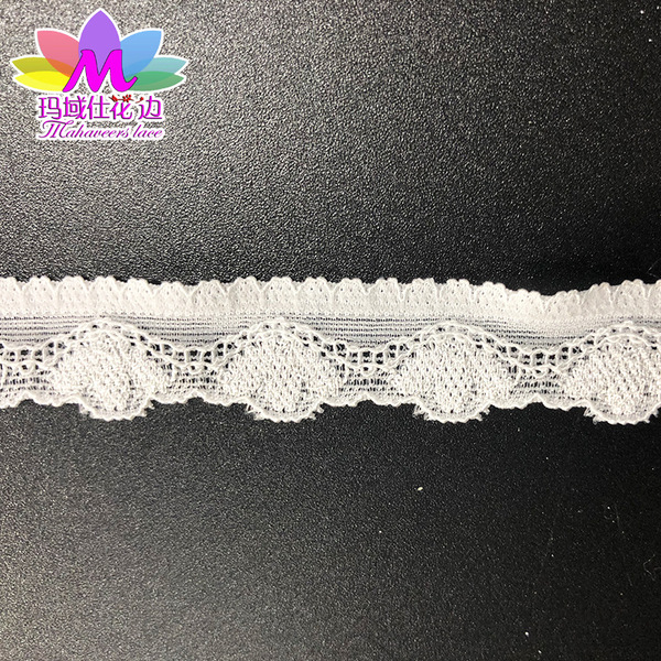 Elastic lace underwear