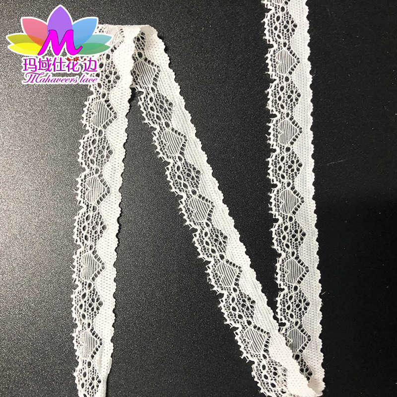 Elastic lace underwear