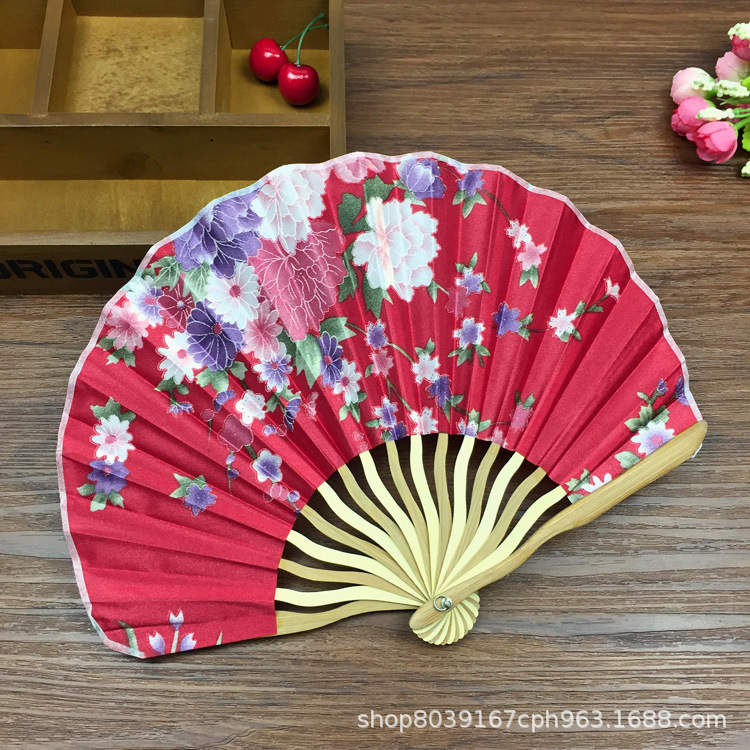 龙骨刀扇绸布舞蹈扇子贝壳女士小扇子特价批发