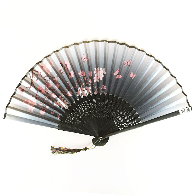 Fábrica directa estilo chino de bambú de seda ventilador bambú suerte regalo dos sonrisa verde plegable estilo antiguo ventilador fábrica al por mayor