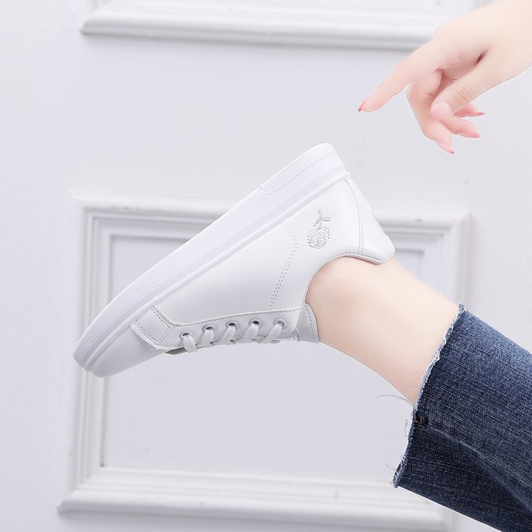 Women's Flat White Sneakers 2026 Spring And Autumn New Korean Style Lace-up Student Casual Shoes Sports Sneakers All-season Single Shoes_vogvips.com