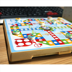 Portable Flying Chess Hop Hop Chess Magnetic Folding Brain Teaser Desktop Board Game Educational Board Game Toy