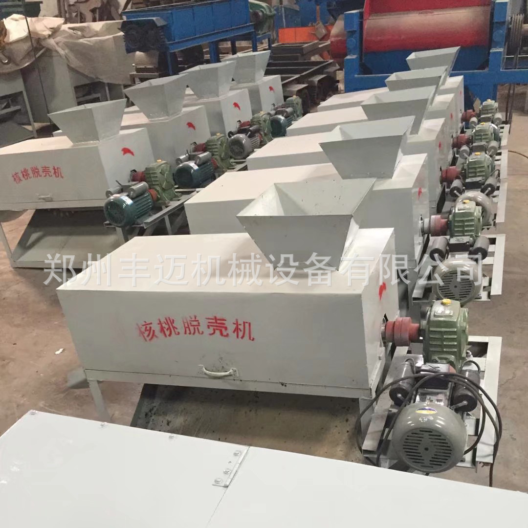 新款小型全自动硬核桃剥壳机 山核桃脱壳机核桃 核桃去壳机设备