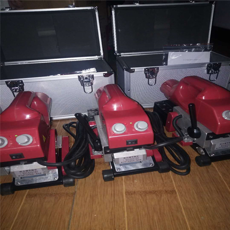 Roofing waterproof membrane welding machine geomembrane automatic climbing welding machine PVC waterproof board welding machine
