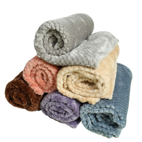 Manufacturer wholesale pet blankets, dog blankets, sleeping pads, cat nests, quilts, doghouse mats, winter warm cat supplies