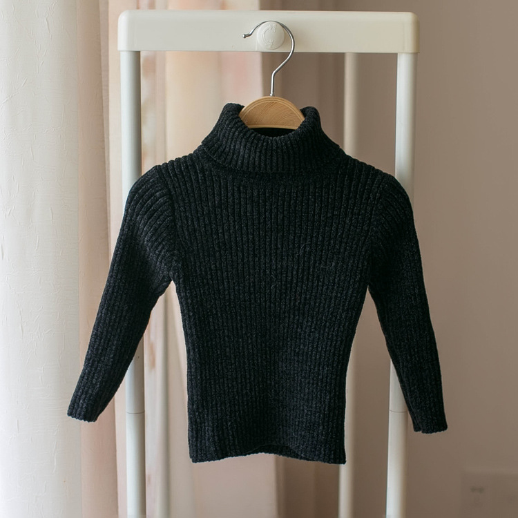 블랙 터틀넥 스웨터 (두꺼운)