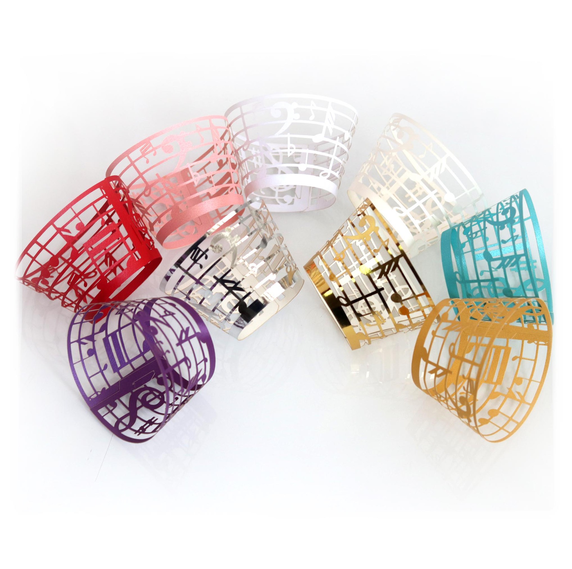 Láser transfronterizo hueca taza de papel pastel borde de papel nota negra tema musical pentagrama decoración taza de papel encaje