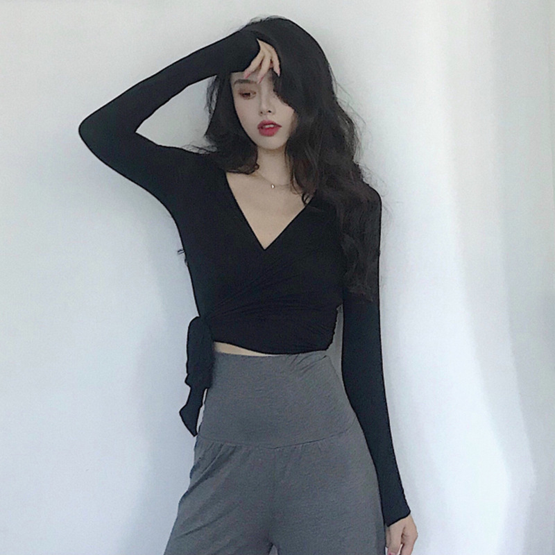 Solid Color Slim-Fit Lace-Up Long-Sleeved T-Shirt for Women New V Neck Short Bottoming Cardigan Elegant Top with Belly Button Exposed t Solid Color Slim-Fit Lace-Up Long-Sleeved T-Shirt for Women New V Neck Short Bottoming Cardigan Elegant Top with Belly Button Exposed t