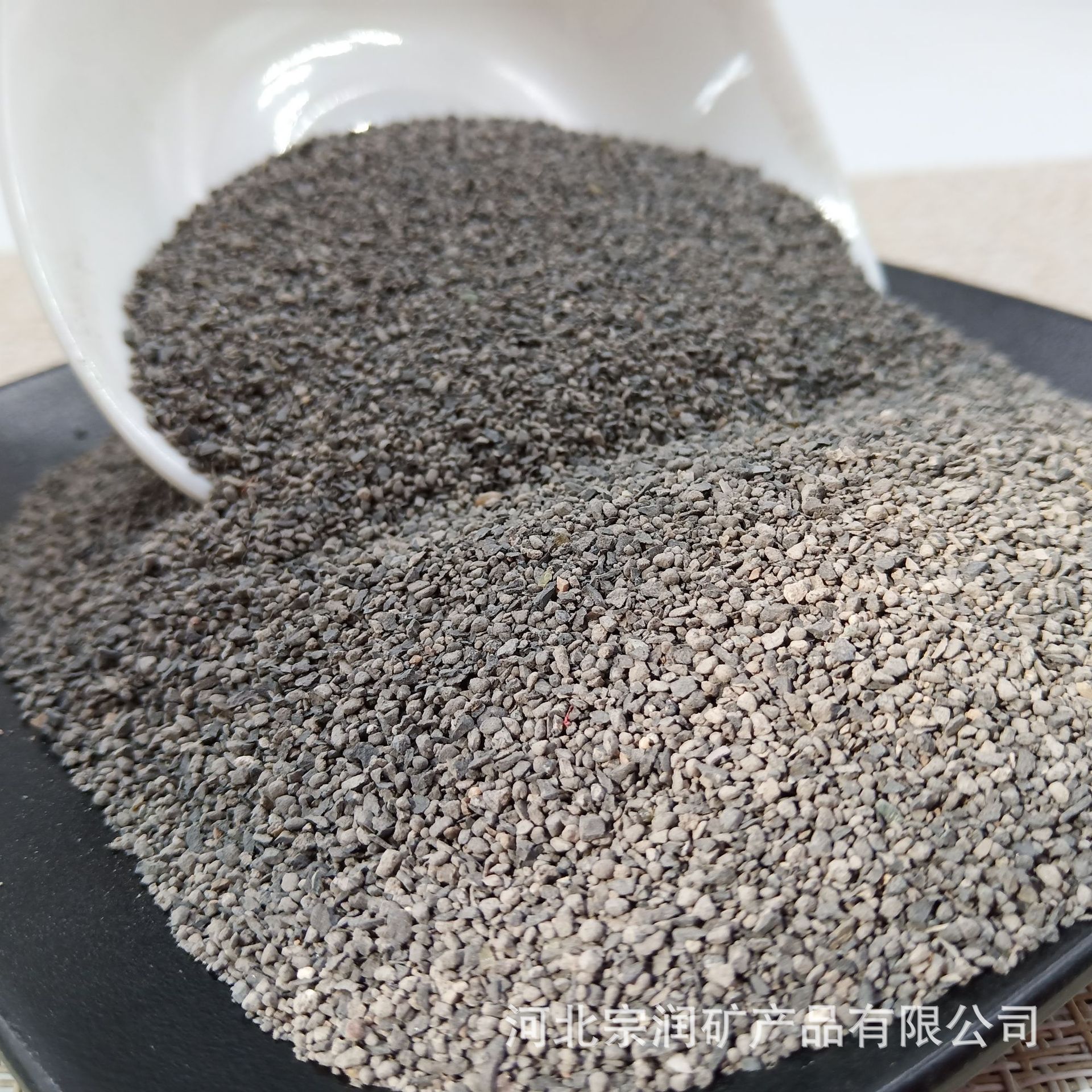 金刚砂 10-120目抛光研磨金刚砂海绵除锈用亮黑金刚砂棕刚玉 现货