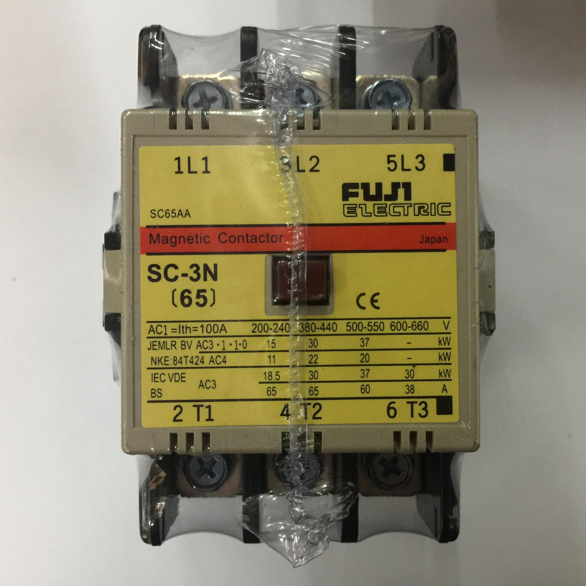 原装正品SC-3N AC110V 50/60Hz富士三级交流接触器