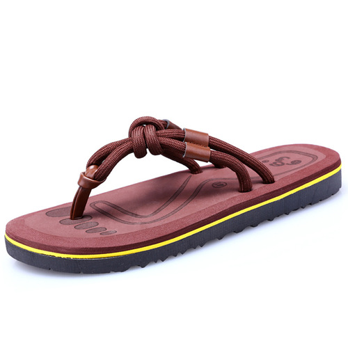 Summer flip-flops for men and women, non-slip men's Vietnamese flip-flops clip-on beach sandals slippers foreign trade