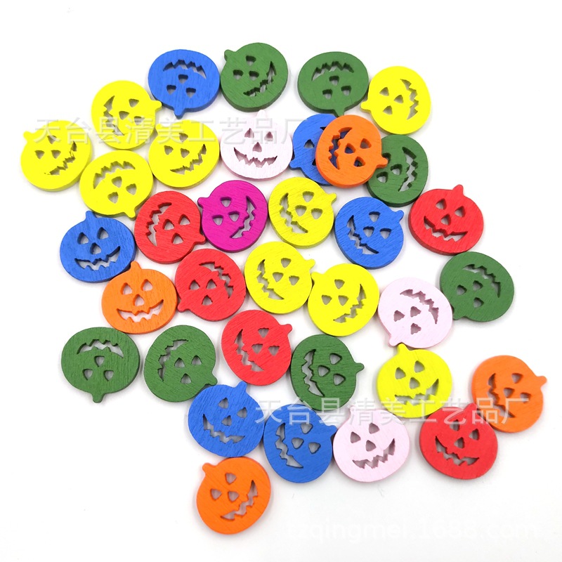Color calabaza forma botón colorido dibujos animados calabaza madera hecho a mano 50 piezas en un paquete
