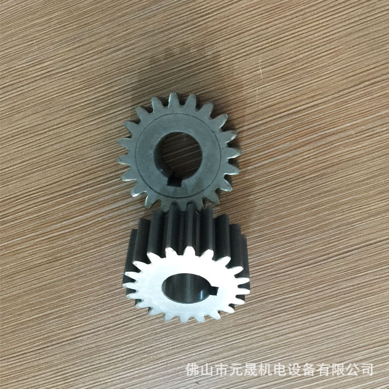 如意西林中力诺力电动叉车齿轮配件CBD20H叉车驱动轮上用齿轮