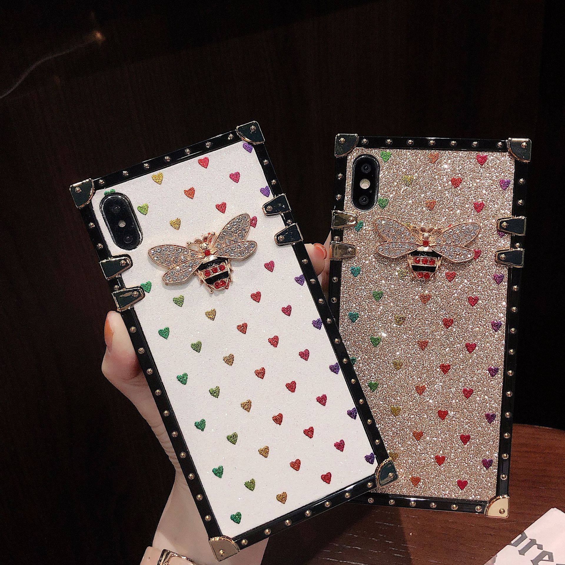 Suitable for Samsung S23U Bee Sparkling Pink Love Phone S22 Apple 15 Creative Girl Anti Drop Moisture Case_voghion.com