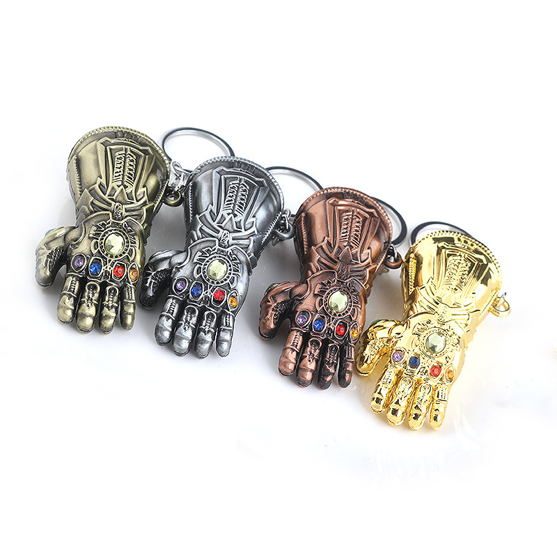Film and Television Peripheral Reunion 4 Thanos Unlimited Gloves Keychain Unlimited Gem Alloy Pendant Jewelry
