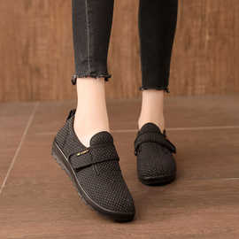 魔术贴女单鞋气质妈妈鞋宽松防滑老北京布鞋透气舒适平跟低跟
