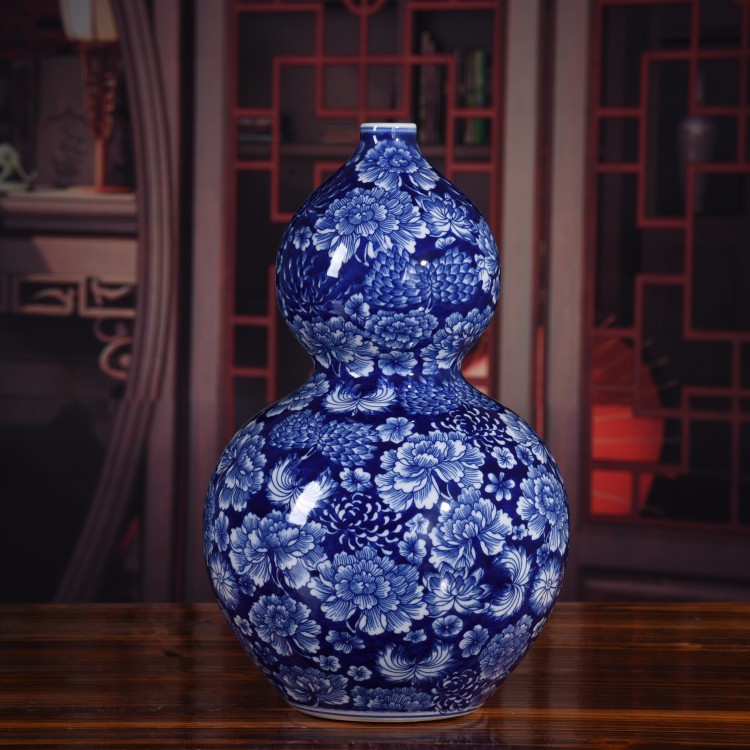 Jingdezhen adornos de cerámica pintados a mano flores azules de porcelana decoración de flores de flores de porcelana decoración de sala de estar