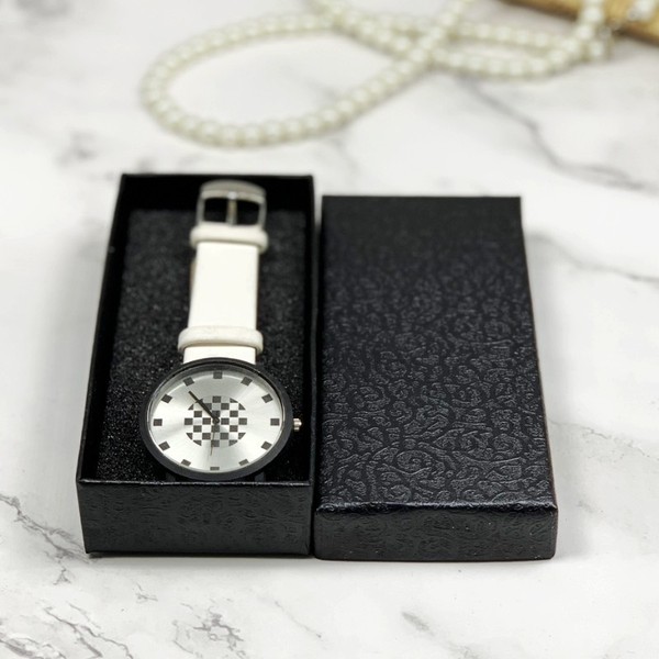 Solid color sponge rectangular watch box
