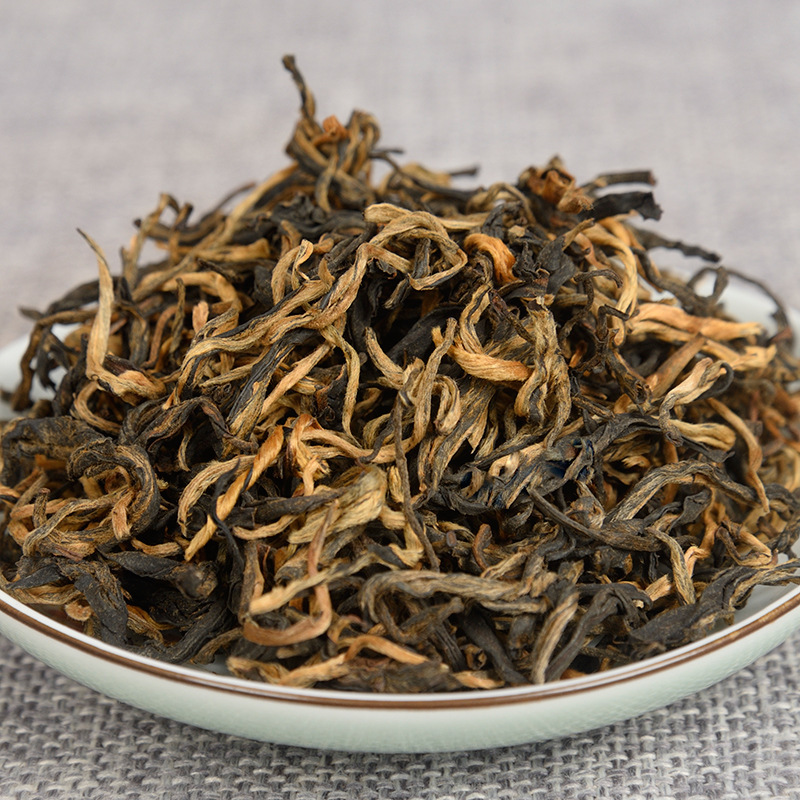 Yunnan tea early spring 2024 Yunnan red one bud one leaf curved strip caramel fragrant black tea gongfu tea high fragrance