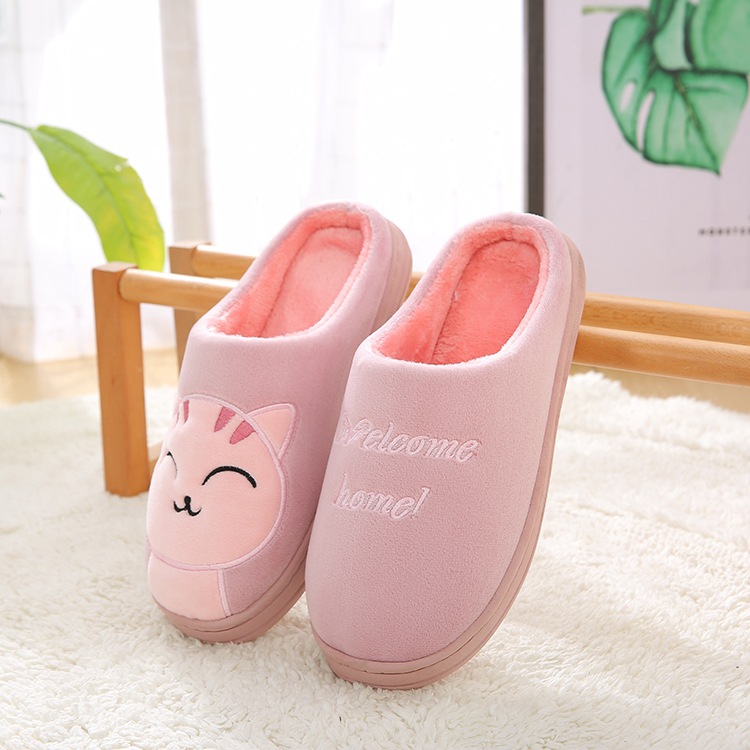 Pareja de dibujos animados de invierno zapatillas casa Zapatillas de lana de las mujeres Zapatillas de algodón caliente lindo animal engrosamiento interior al por mayor