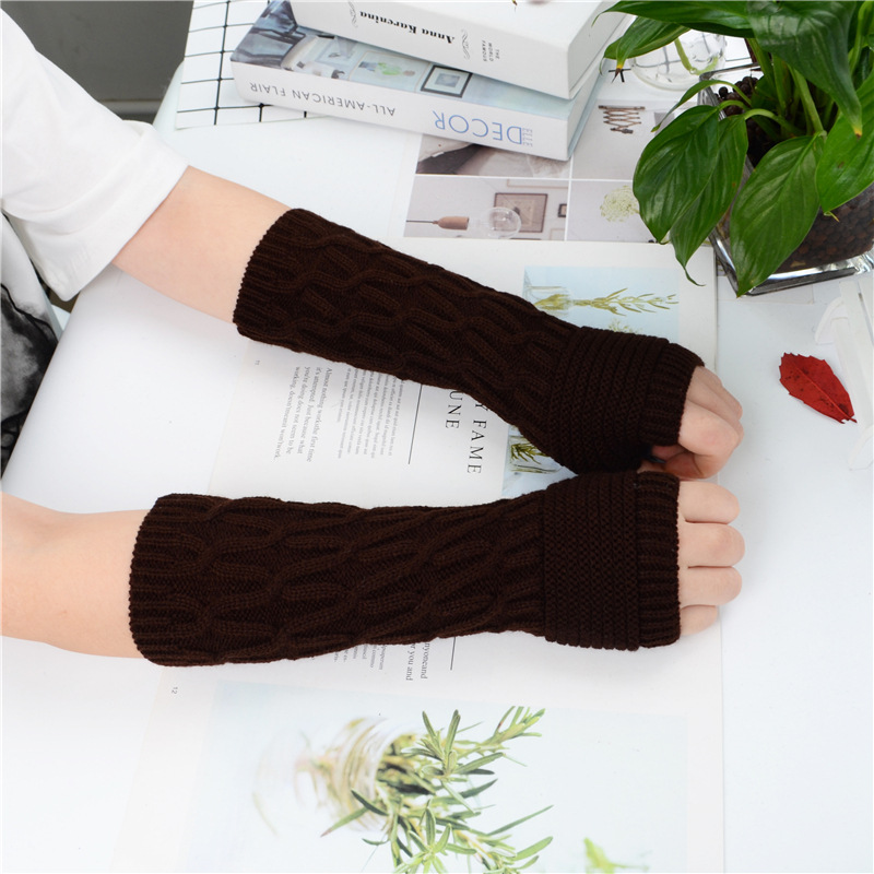 Yifan otoño e invierno al aire libre Oficina cálida mecanografía estilo coreano color sólido japonés X patrón manga media manga de punto manga del brazo