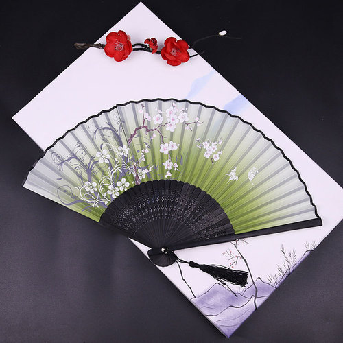 Full head green silk folding fan with carved logo bamboo craft fan animation advertising fan factory wholesale