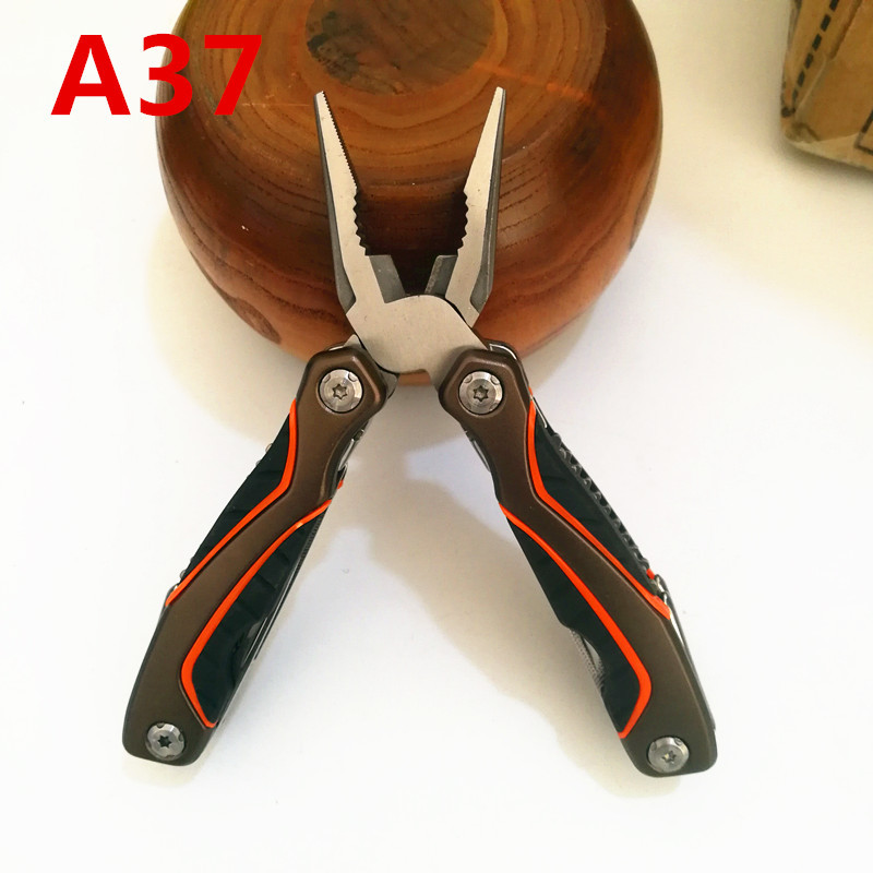 新款创意多功能刀钳 折叠多用组合工具钳子 EDC户外野营用品装备