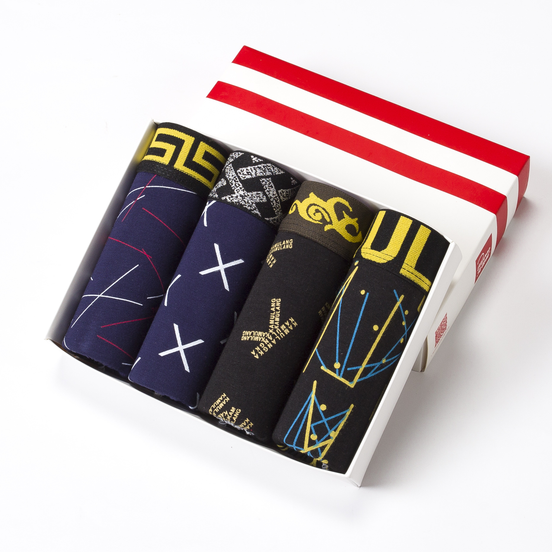 Ropa interior de los hombres boxeadores de los hombres de algodón puro suelta más tamaño personalidad juvenil transpirable boxeadores de cintura media al por mayor