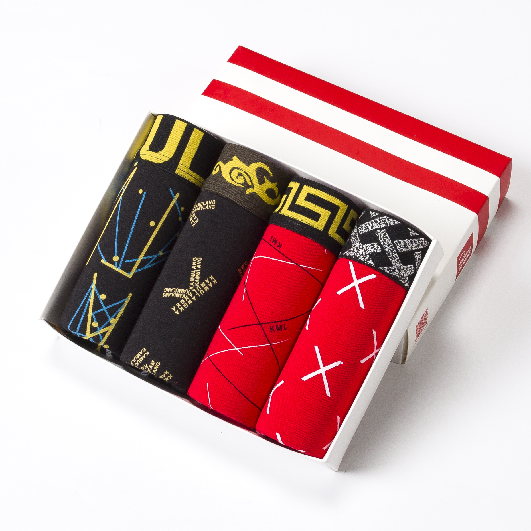 Ropa interior de los hombres boxeadores de los hombres de algodón puro suelta más tamaño personalidad juvenil transpirable boxeadores de cintura media al por mayor