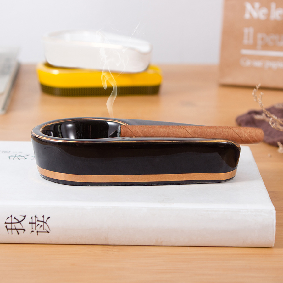 ŷʽմѩ̻Ҹ׶logo ins߼дԱЯ̸