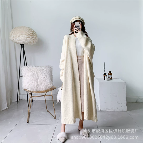 Apricot white