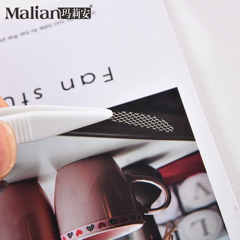 玛莉安 Invisible stickers to create double eyelids, waterproof glue