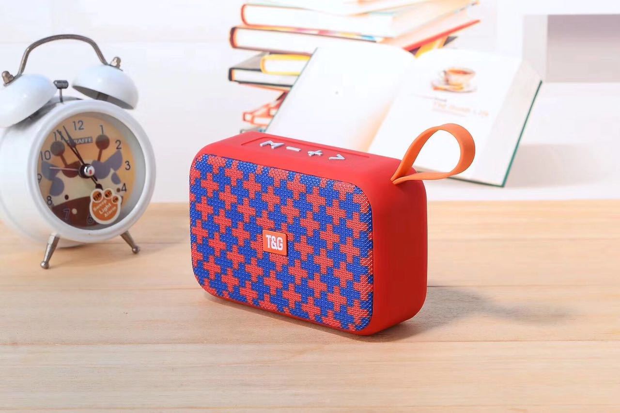 Comercio exterior transfronterizo TG506 tela Bluetooth altavoz portátil tarjeta USB pequeño audio electrónico regalo altavoz
