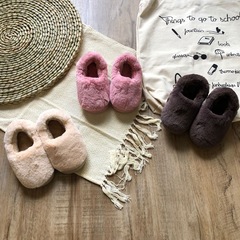 Winter beanie shoes, Korean style children's imitation rabbit fur shoes for boys and girls, thickened heel home shoes, indoor and outdoor, 1-8 years old