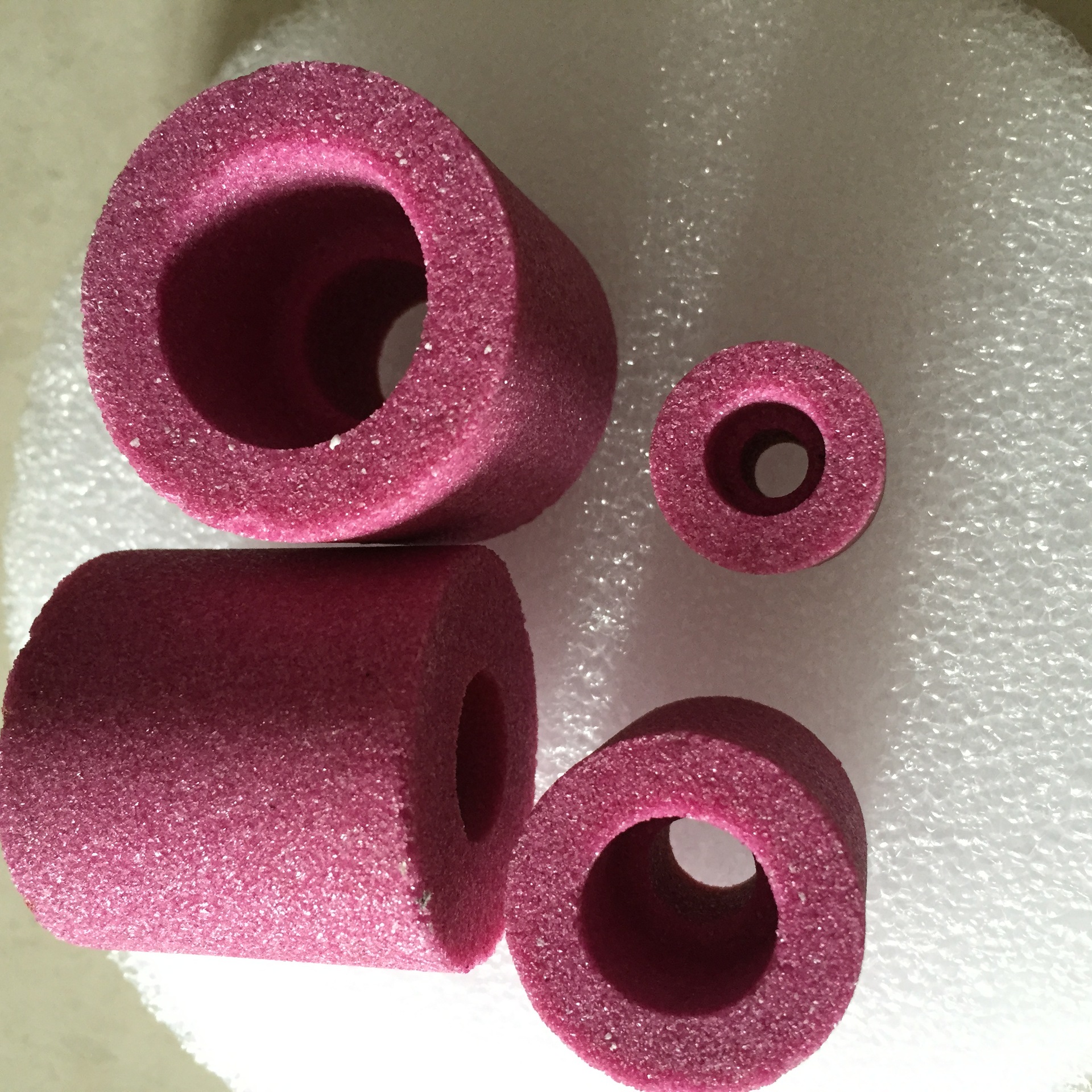 厂家直销 铬刚玉红色陶瓷砂轮 热处理加工砂轮