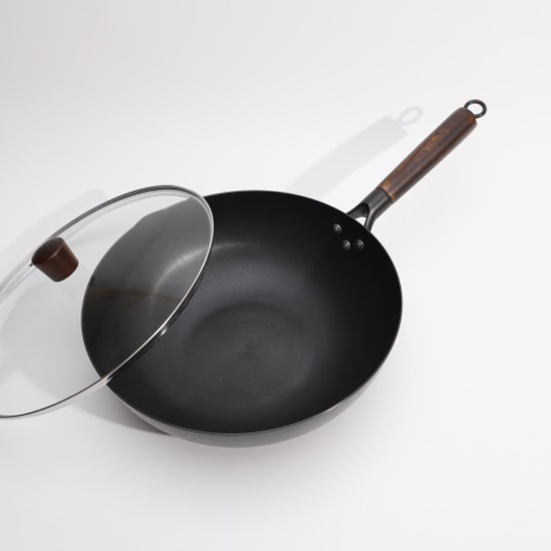 Fabricantes nuevo antiadherente WOK de hierro Cocina de Inducción de gas disponible cocina de interior olla al por mayor