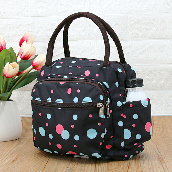 검은 색 배경 점