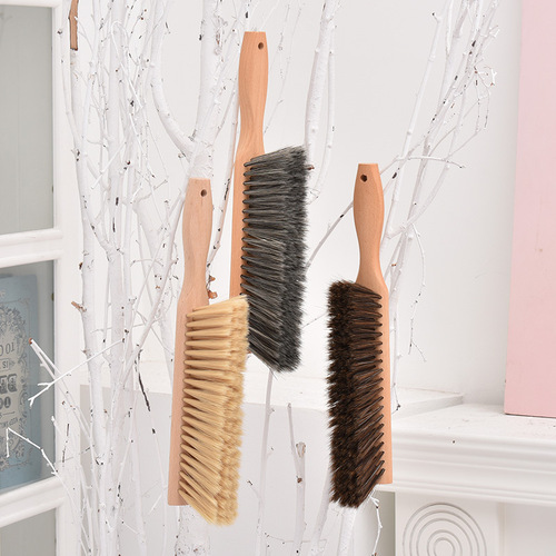 Long handle bed brush, hotel bed sweeper, soft bristle brush, large wooden dust removal brush, custom-made LOGO household carpet cleaning brush