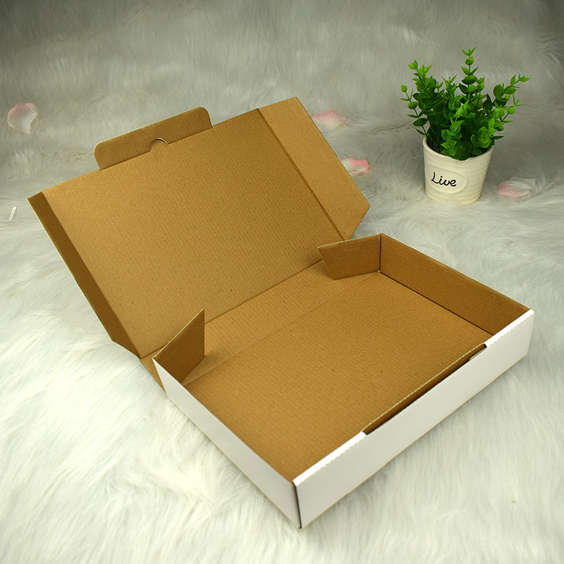 外卖餐盒保温瓦楞飞机盒 服装快递瓦楞纸快递放振防摔瓦楞礼盒