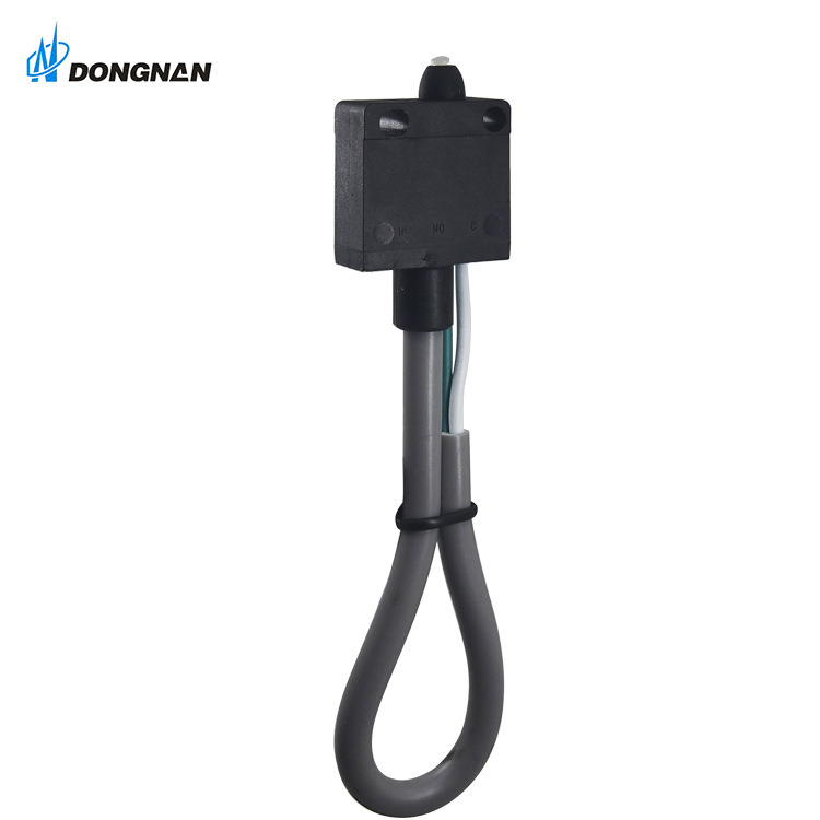 微动开关防水WS7家用电器门窗电子锁电动工具专业开关带线