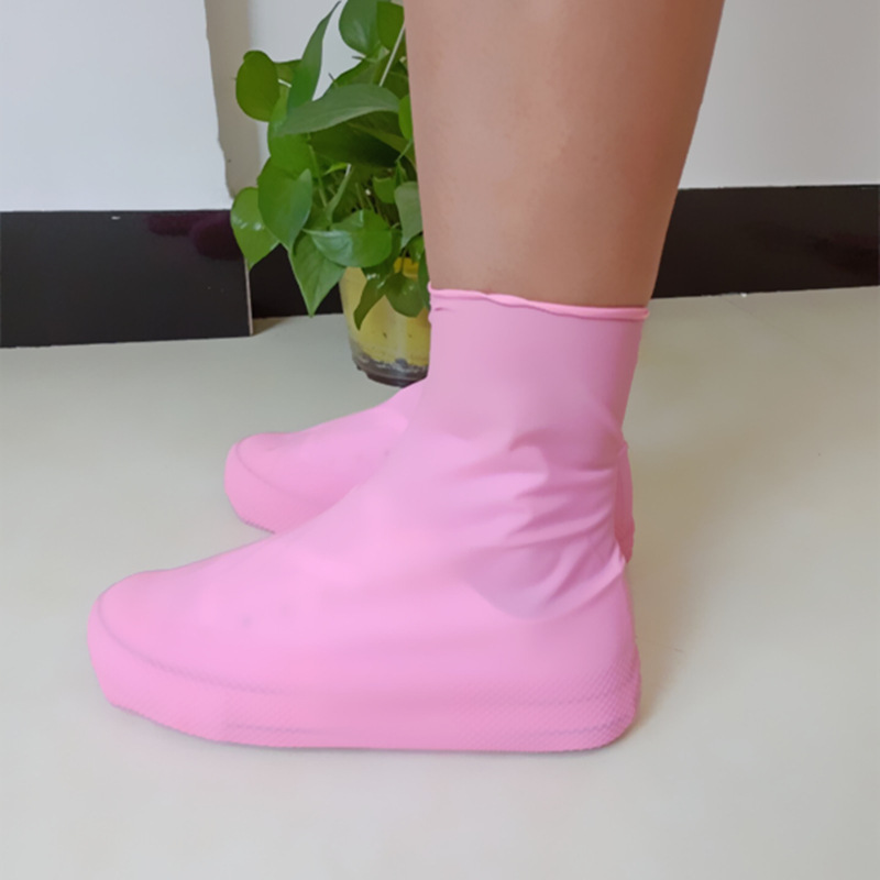 Cubierta de zapatos de látex a prueba de lluvia Cubierta de zapatos de playa viajes de moda al aire libre día lluvioso viajes zapatos de lluvia para hombres y mujeres zapatos de agua fábrica al por mayor