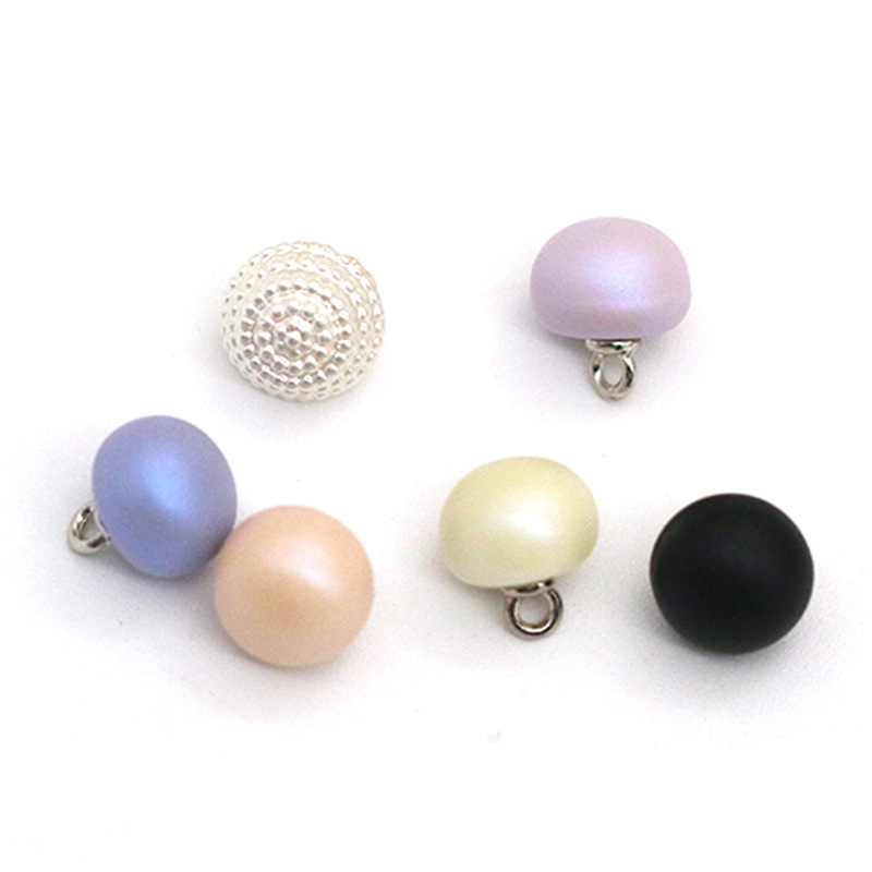 Pearl shirt button high leg button black white women's clothes cardigan sweater round button decorative button Pearl shirt button high leg button black white women's clothes cardigan sweater round button decorative button