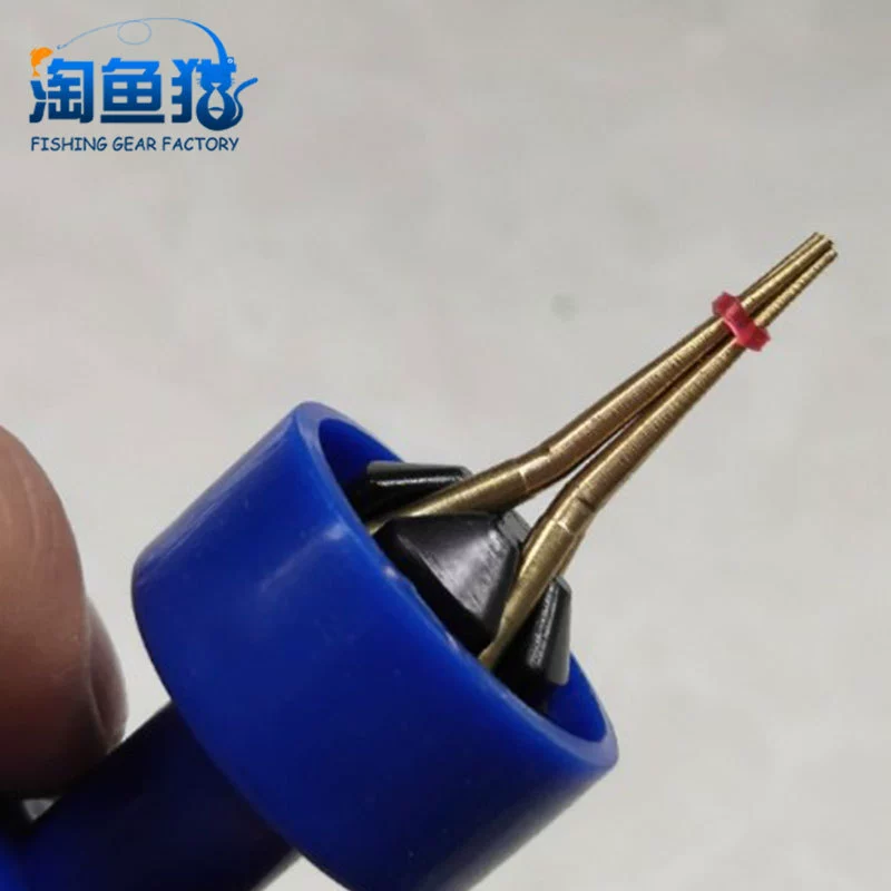 Fishing gear supply new red worm clips, pellet bait clips, earthworm clips, manufacturers wholesale red worm clips, portable crucian carp