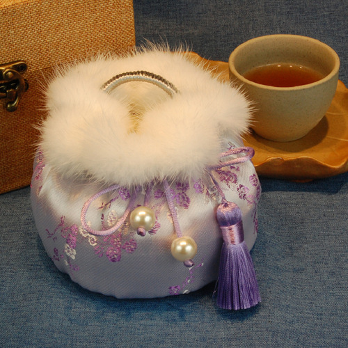 Hot back copper pot pure copper hot water bag massage copper pot hot back massage copper hot water bag fill water hot water bag hand warmer