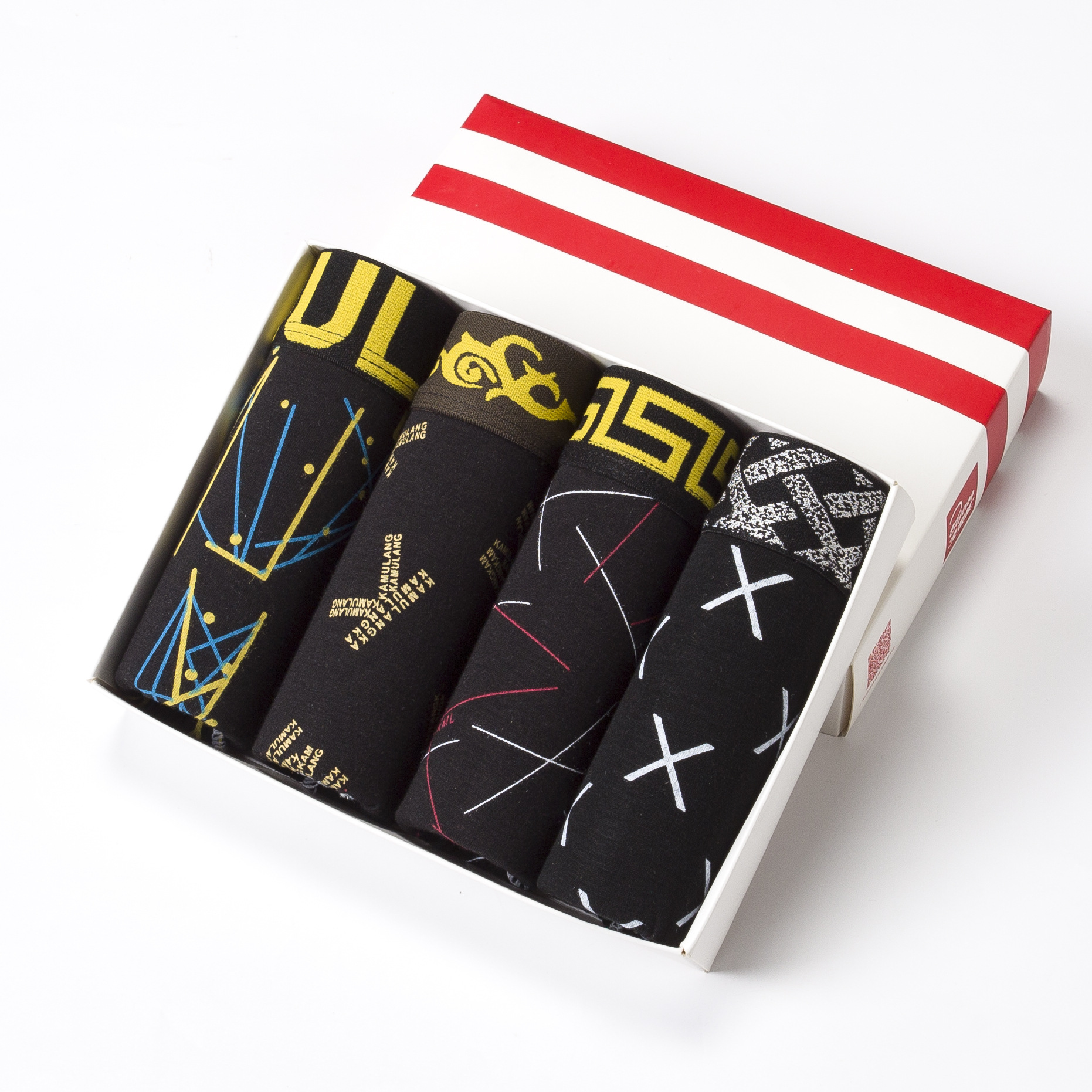 Ropa interior de los hombres boxeadores de los hombres de algodón puro suelta más tamaño personalidad juvenil transpirable boxeadores de cintura media al por mayor